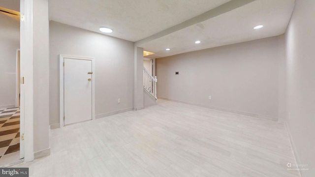 131 SENECA RIDGE DR, Sterling, VA 20164