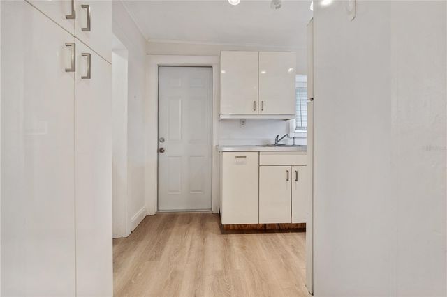 6703 N ELIZABETH STREET 1, Tampa, FL 33604