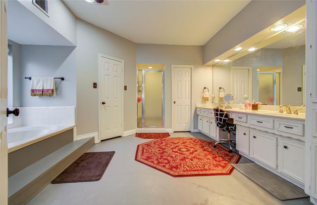 14727 Forest Lodge Drive, Houston, TX 77070