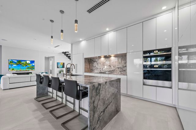 1201 Mandarin Isle, Fort Lauderdale, FL 33315