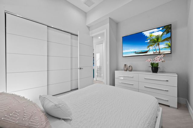 1201 Mandarin Isle, Fort Lauderdale, FL 33315