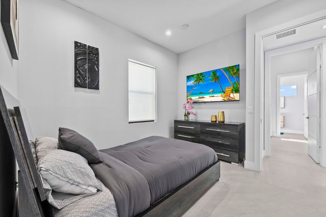 1201 Mandarin Isle, Fort Lauderdale, FL 33315