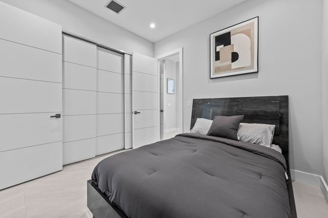 1201 Mandarin Isle, Fort Lauderdale, FL 33315