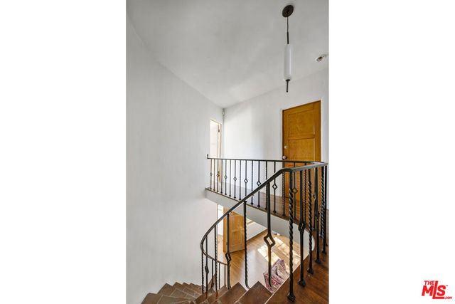 2781 Westshire Drive, Los Angeles, CA 90068