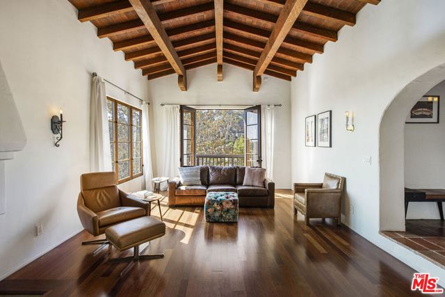 2781 Westshire Drive, Los Angeles, CA 90068