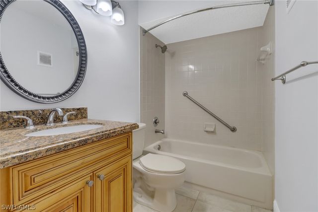 2130 Arbour Walk CIR 2724, Naples, FL 34109