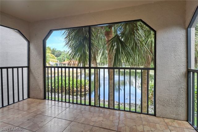 2130 Arbour Walk CIR 2724, Naples, FL 34109