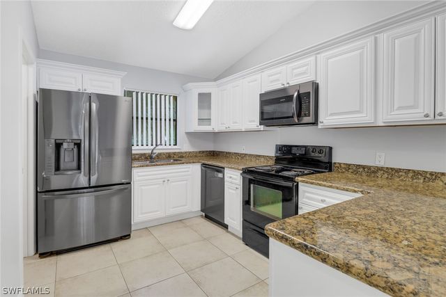 2130 Arbour Walk CIR 2724, Naples, FL 34109