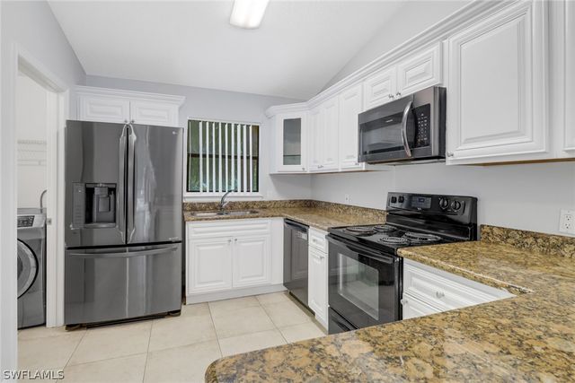 2130 Arbour Walk CIR 2724, Naples, FL 34109
