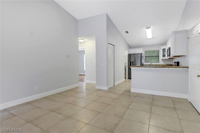 2130 Arbour Walk CIR 2724, Naples, FL 34109