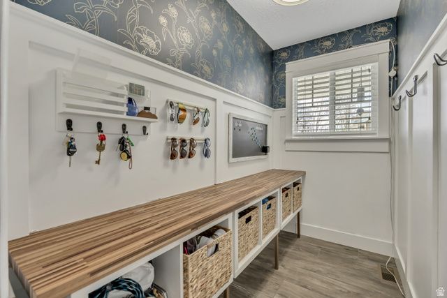 8223 S 1000 E, Sandy, UT 84094