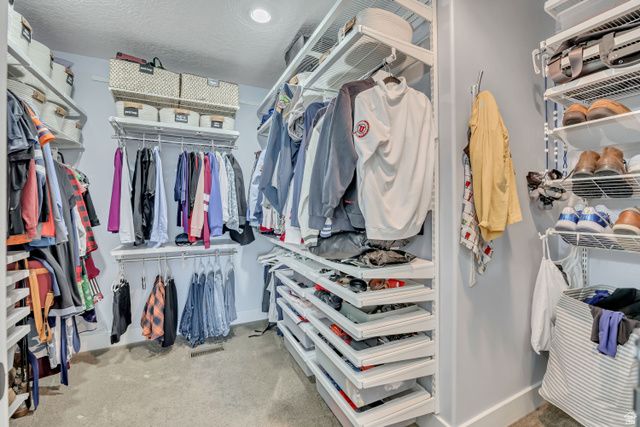 8223 S 1000 E, Sandy, UT 84094