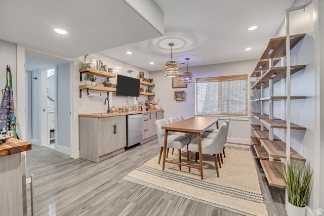 8223 S 1000 E, Sandy, UT 84094