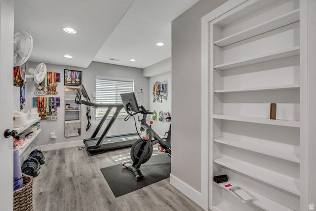 8223 S 1000 E, Sandy, UT 84094