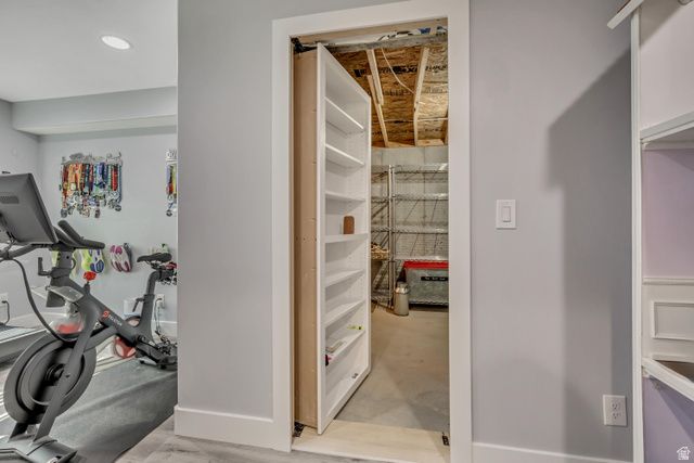 8223 S 1000 E, Sandy, UT 84094