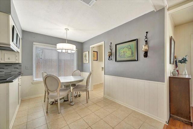 16407 Clearcrest Drive, Houston, TX 77059