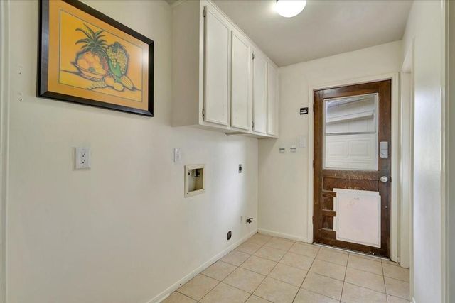 16407 Clearcrest Drive, Houston, TX 77059