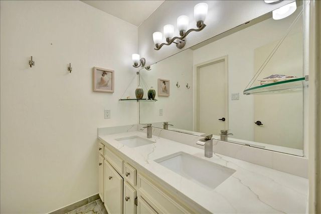 16407 Clearcrest Drive, Houston, TX 77059