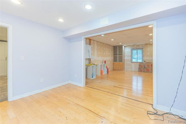 35249 Gary Street, Farmington Hills, MI 48331