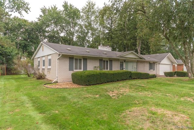 35249 Gary Street, Farmington Hills, MI 48331