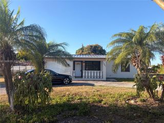 1441 NE 11th St, Homestead, FL 33033
