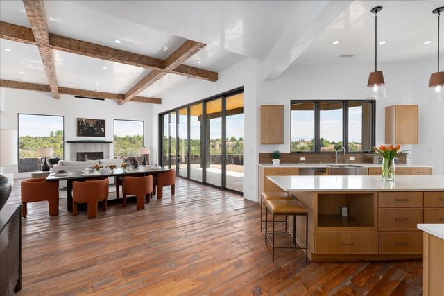 23 Windridge Circle, Santa Fe, NM 87506