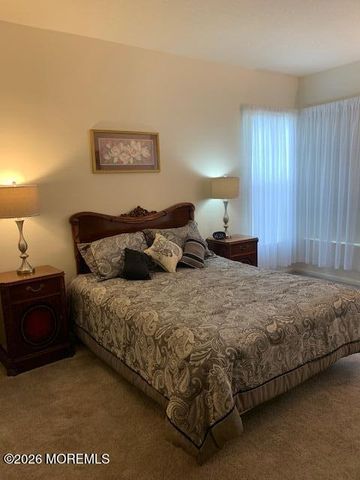 42 Spring Meadow Drive, Lakewood, NJ 08701