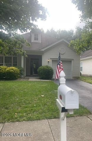 42 Spring Meadow Drive, Lakewood, NJ 08701