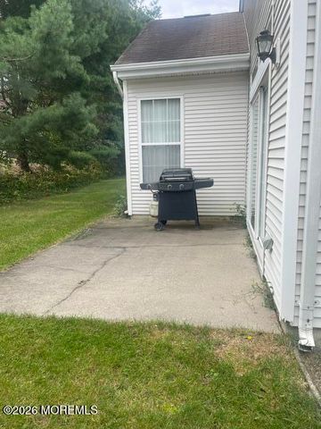 42 Spring Meadow Drive, Lakewood, NJ 08701