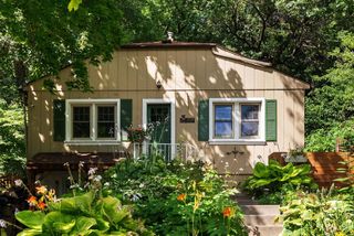 5734 Bittersweet Place, Madison, WI 53705
