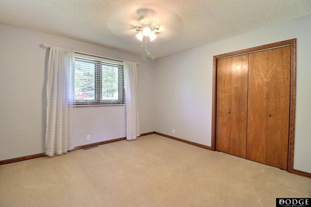 2602 Thunderhill Road, Fremont, NE 68025