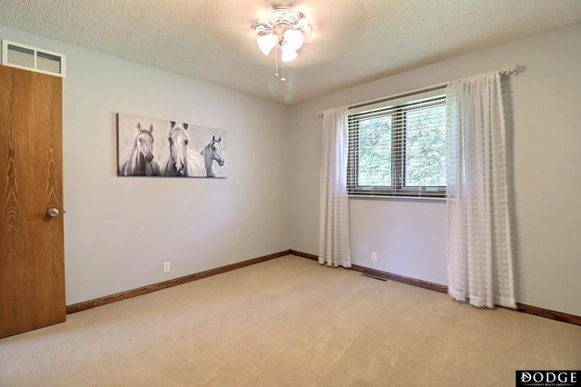 2602 Thunderhill Road, Fremont, NE 68025
