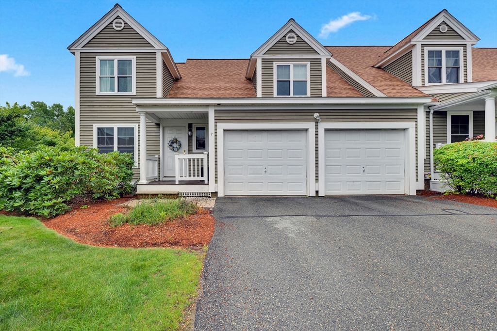 7 Jefferson Court 7, Uxbridge, MA 01569