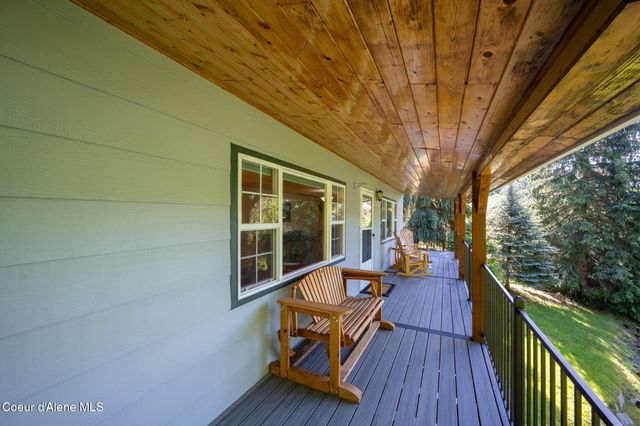 19503 E Hayden Lake RD, Hayden, ID 83835