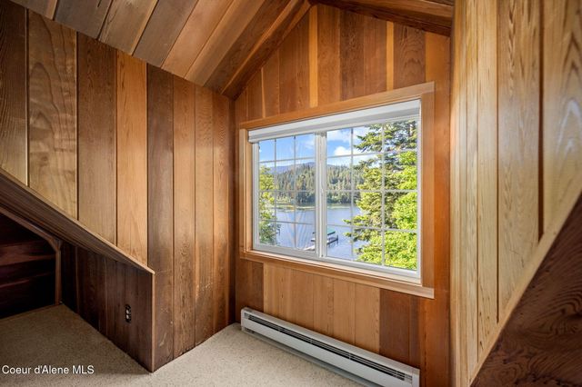 19503 E Hayden Lake RD, Hayden, ID 83835