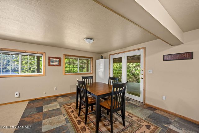 19503 E Hayden Lake RD, Hayden, ID 83835