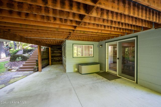 19503 E Hayden Lake RD, Hayden, ID 83835
