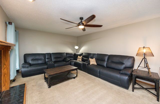 2610 NW 17th Street, Ankeny, IA 50023