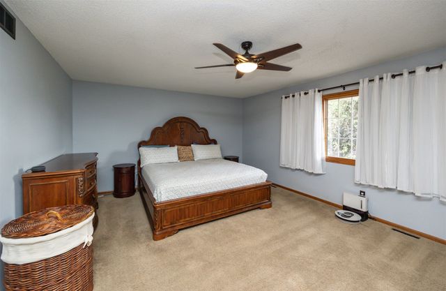 2610 NW 17th Street, Ankeny, IA 50023