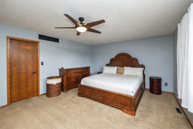 2610 NW 17th Street, Ankeny, IA 50023