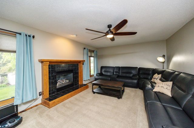 2610 NW 17th Street, Ankeny, IA 50023