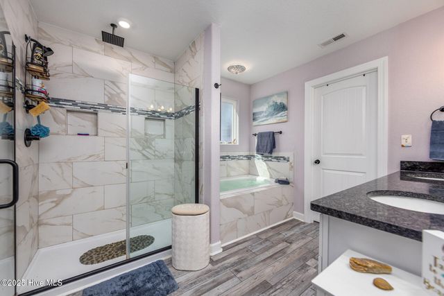 456 Pointe Vista Drive, Elizabeth City, NC 27909