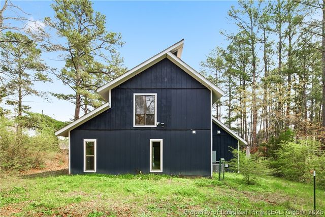 5721 Waters Edge Drive, Fayetteville, NC 28314