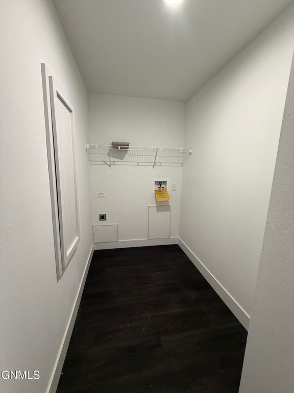 119 Countryside Lane, Mandan, ND 58554 photo 13