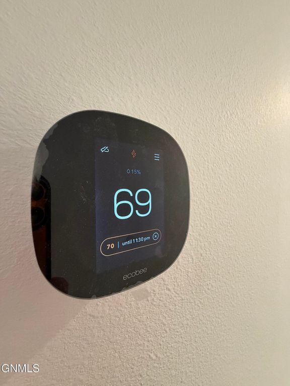 119 Countryside Lane, Mandan, ND 58554 photo 14