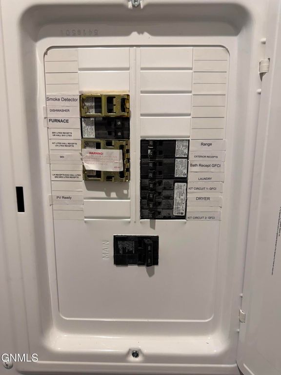 119 Countryside Lane, Mandan, ND 58554 photo 15