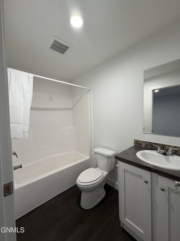 119 Countryside Lane, Mandan, ND 58554 photo 8