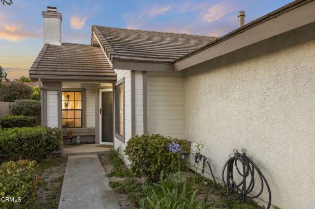 5681 Calle Sencillo, Camarillo, CA 93012