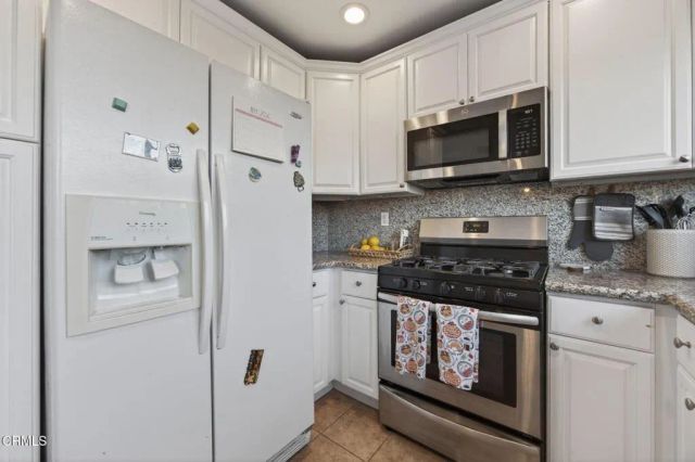 5681 Calle Sencillo, Camarillo, CA 93012