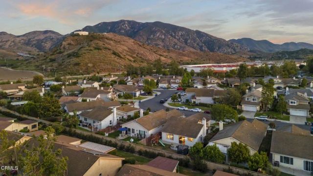 5681 Calle Sencillo, Camarillo, CA 93012